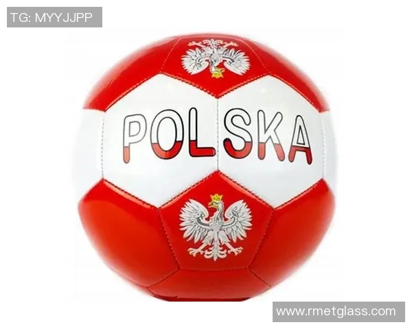 足球巨星几岁出道及成长历程揭秘全面解析他的辉煌之路 足球巨星几岁出道及成长历程揭秘全面解析他的辉煌之路